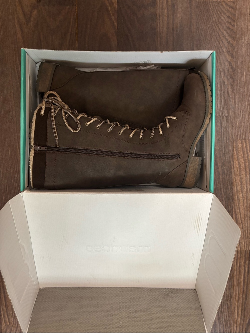 Women’s Brown Lace-Up Side-Zip Winter Boots